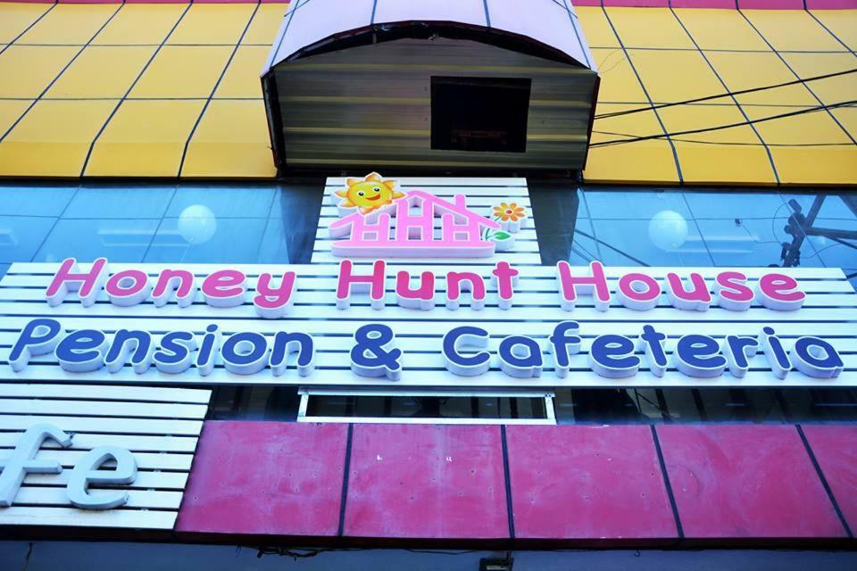 Honey Hunt House Hotel Cebu Exterior photo